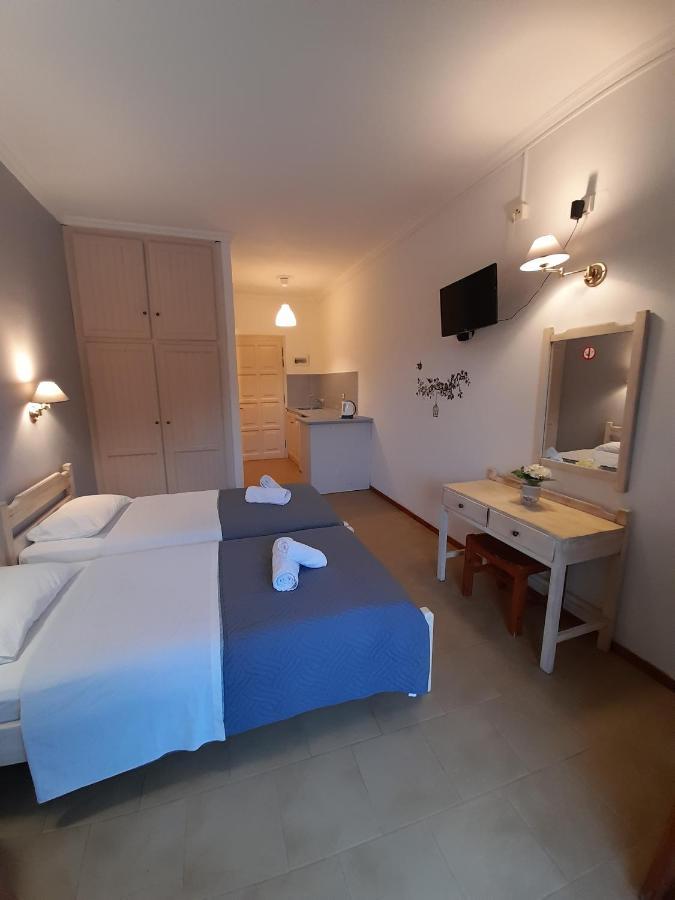Aronda Apartments Dassia  Extérieur photo
