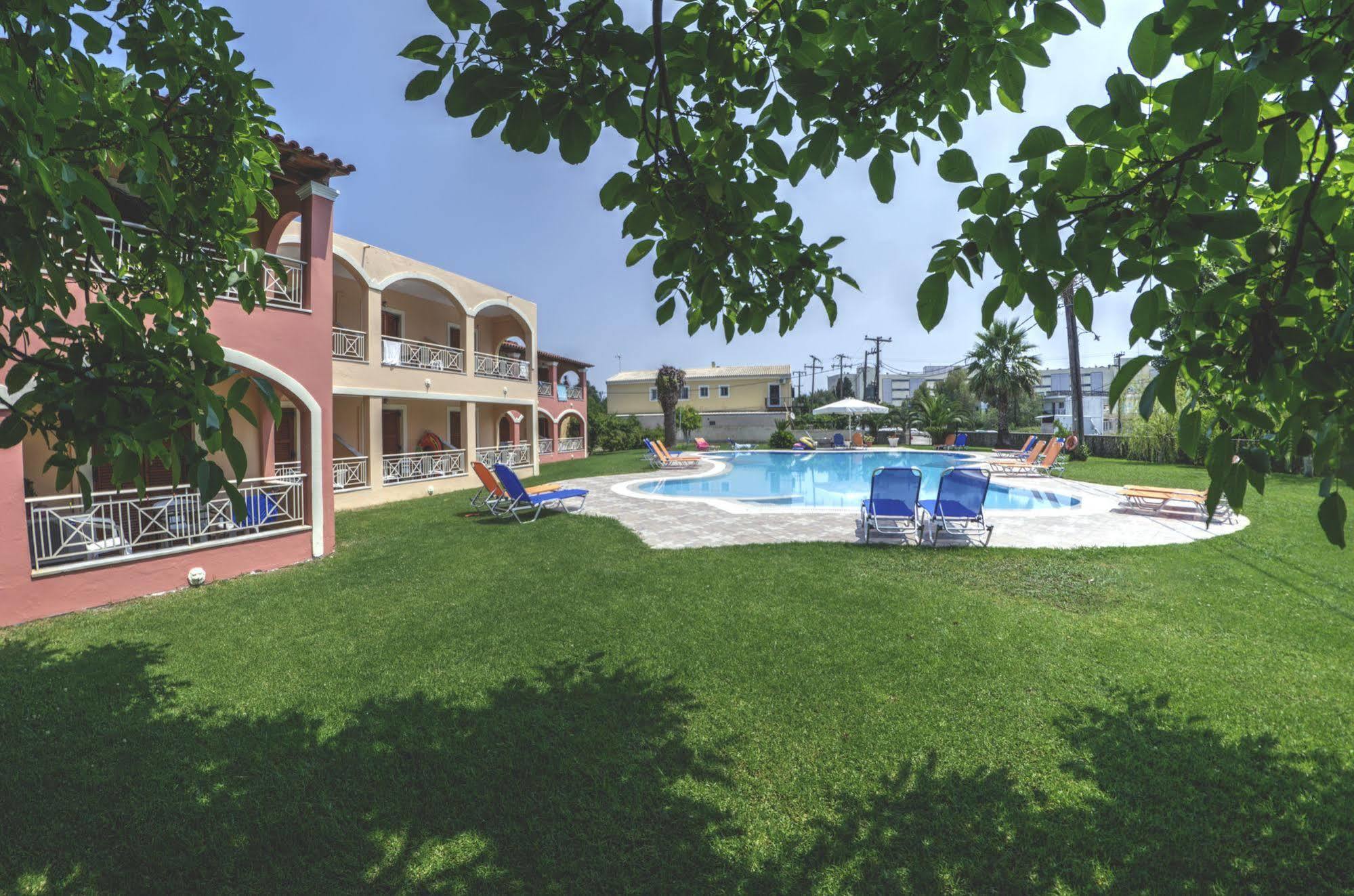 Aronda Apartments Dassia  Extérieur photo