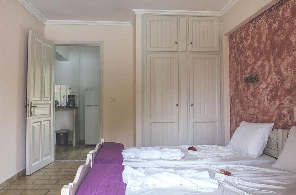 Aronda Apartments Dassia  Extérieur photo